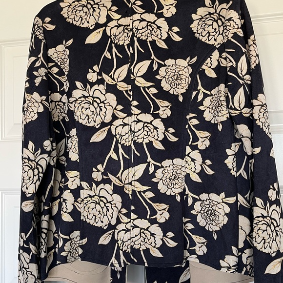 NWOT Navy jacket with white floral print and gold metallic accents. - Picture 2 of 6